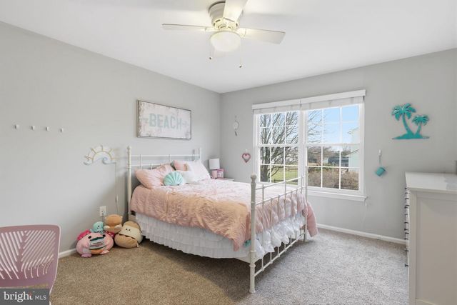 1821 FOX RUN TER, Warrington, PA 18976