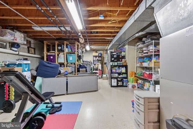 1821 FOX RUN TER, Warrington, PA 18976