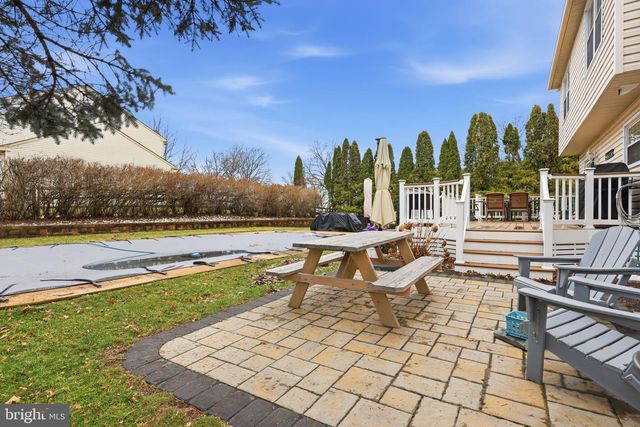 1821 FOX RUN TER, Warrington, PA 18976