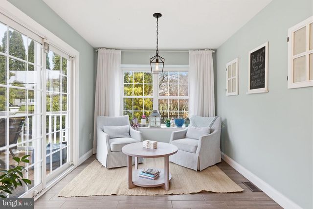 1821 FOX RUN TER, Warrington, PA 18976