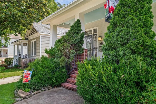 320 N WATKINS ST, Memphis, TN 38104