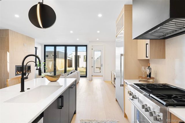 1825 W 35th Avenue, Denver, CO 80211