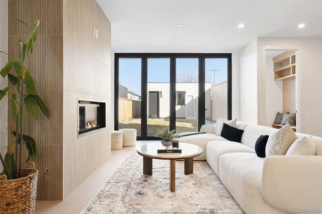 1825 W 35th Avenue, Denver, CO 80211