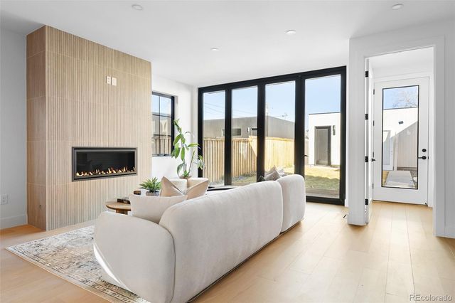 1825 W 35th Avenue, Denver, CO 80211