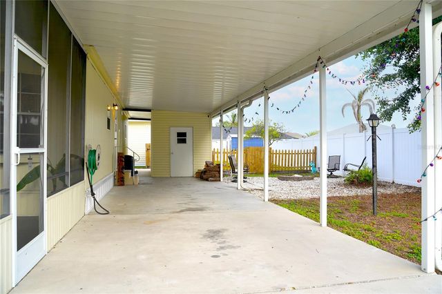 5747 E LAKE FOX DRIVE, Winter Haven, FL 33884