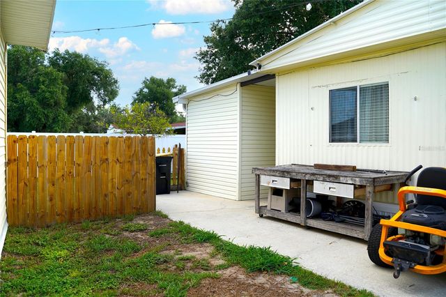 5747 E LAKE FOX DRIVE, Winter Haven, FL 33884