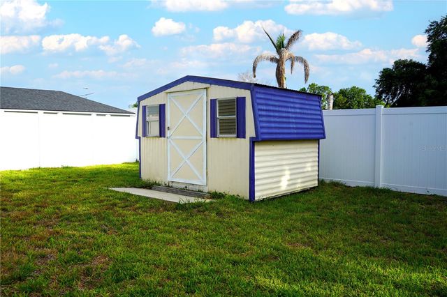 5747 E LAKE FOX DRIVE, Winter Haven, FL 33884