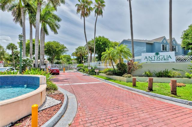 17485 NW 67th Court D21, Hialeah, FL 33015