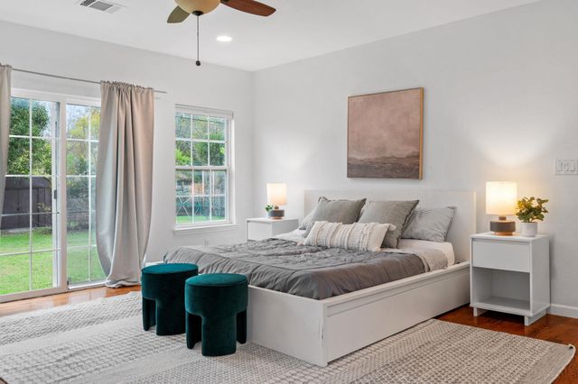 7517 Delafield LN, Austin, TX 78752