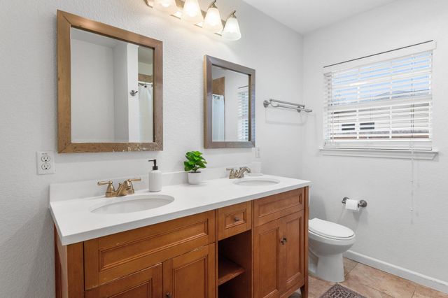 7517 Delafield LN, Austin, TX 78752