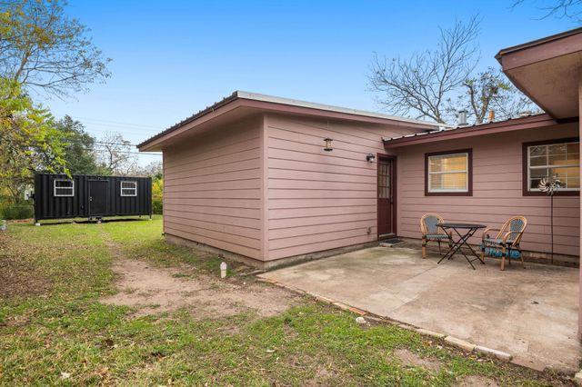 7517 Delafield LN, Austin, TX 78752