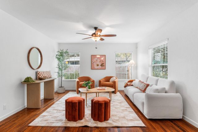 7517 Delafield LN, Austin, TX 78752