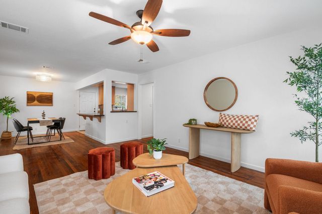 7517 Delafield LN, Austin, TX 78752