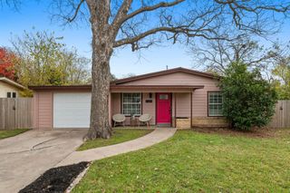 7517 Delafield LN, Austin, TX 78752
