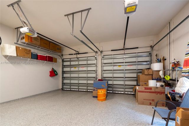 7718 N Blue Spring Dr, Parkland, FL 33067