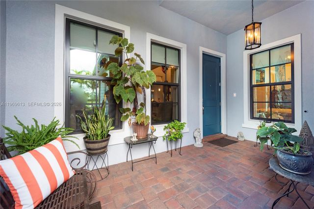 7718 N Blue Spring Dr, Parkland, FL 33067