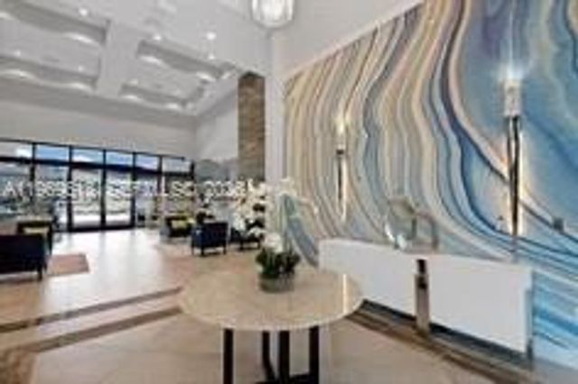 7718 N Blue Spring Dr, Parkland, FL 33067