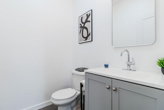 5544 E 10th Avenue, Gary, IN 46403