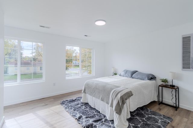 5544 E 10th Avenue, Gary, IN 46403