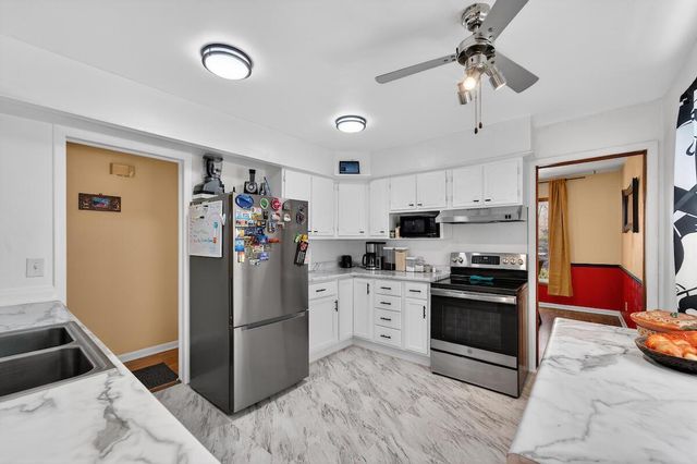 5114 Ruby AVENUE, Racine, WI 53402