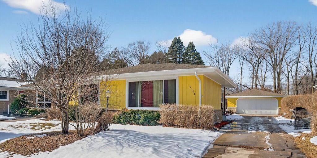 5114 Ruby AVENUE, Racine, WI 53402