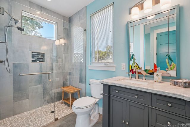 145 Longhorn Trail, Kerrville, TX 78028