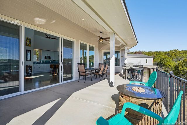 145 Longhorn Trail, Kerrville, TX 78028