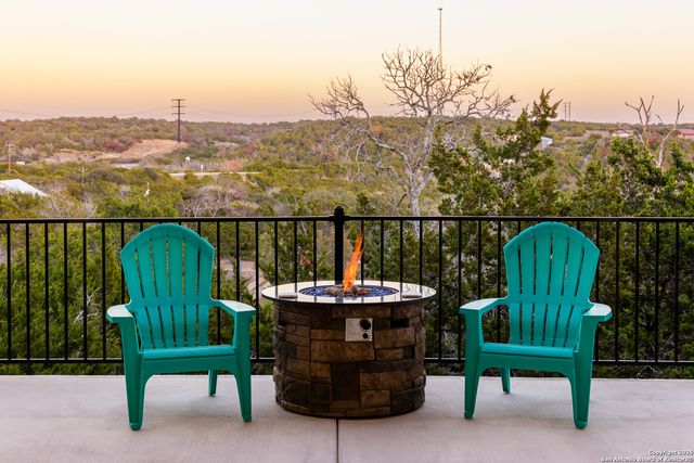 145 Longhorn Trail, Kerrville, TX 78028