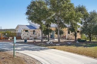 145 Longhorn Trail, Kerrville, TX 78028