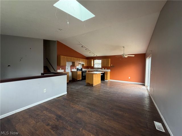 6623 Monroe Lane, North Ridgeville, OH 44039