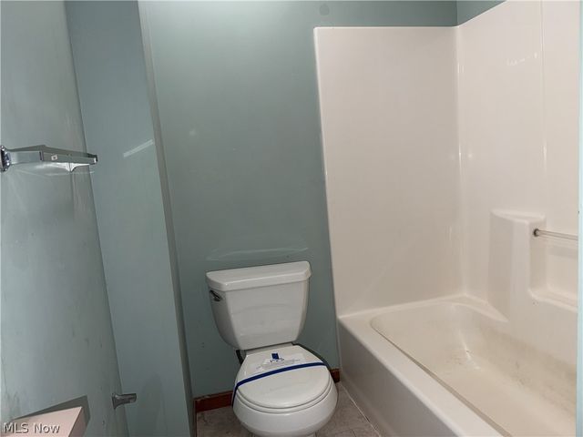 6623 Monroe Lane, North Ridgeville, OH 44039