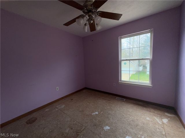 6623 Monroe Lane, North Ridgeville, OH 44039