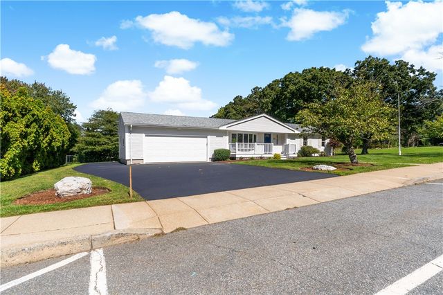 245 Chestnut Street, Bristol, RI 02809