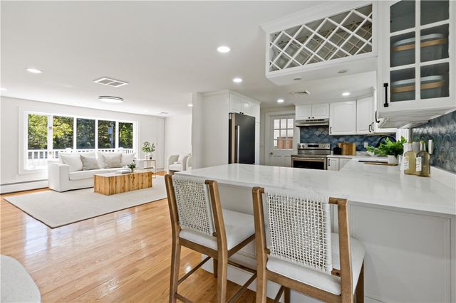 245 Chestnut Street, Bristol, RI 02809