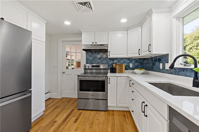 245 Chestnut Street, Bristol, RI 02809