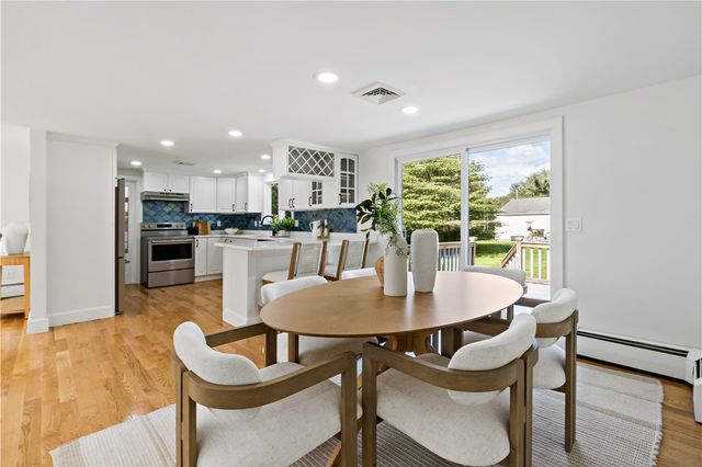 245 Chestnut Street, Bristol, RI 02809