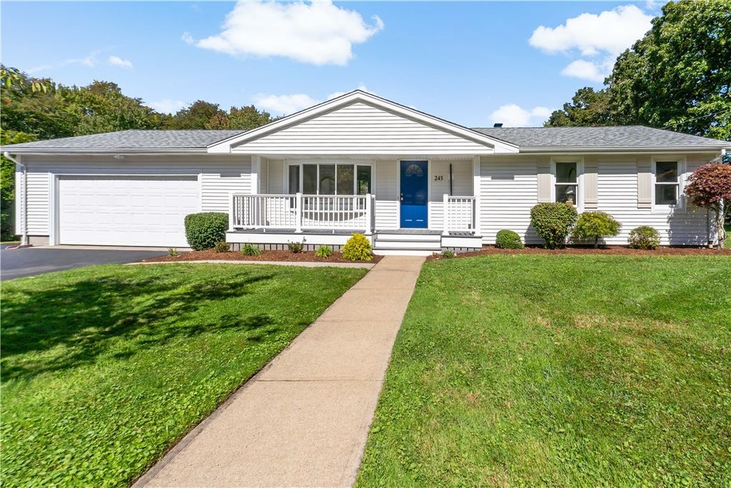 245 Chestnut Street, Bristol, RI 02809