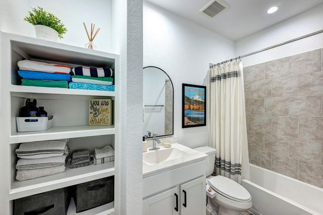 31810 Hallington Hill Lane, Fulshear, TX 77441