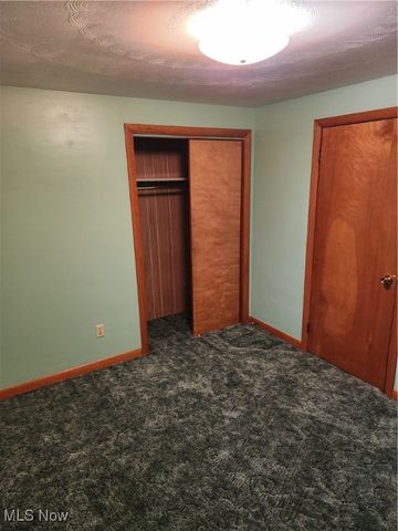 509 Lori Avenue NE, Massillon, OH 44646