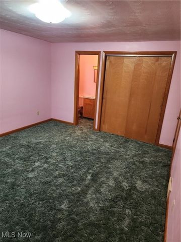 509 Lori Avenue NE, Massillon, OH 44646