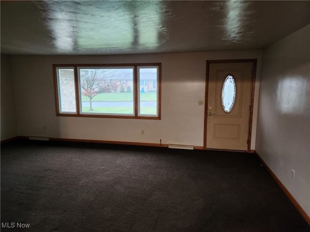 509 Lori Avenue NE, Massillon, OH 44646