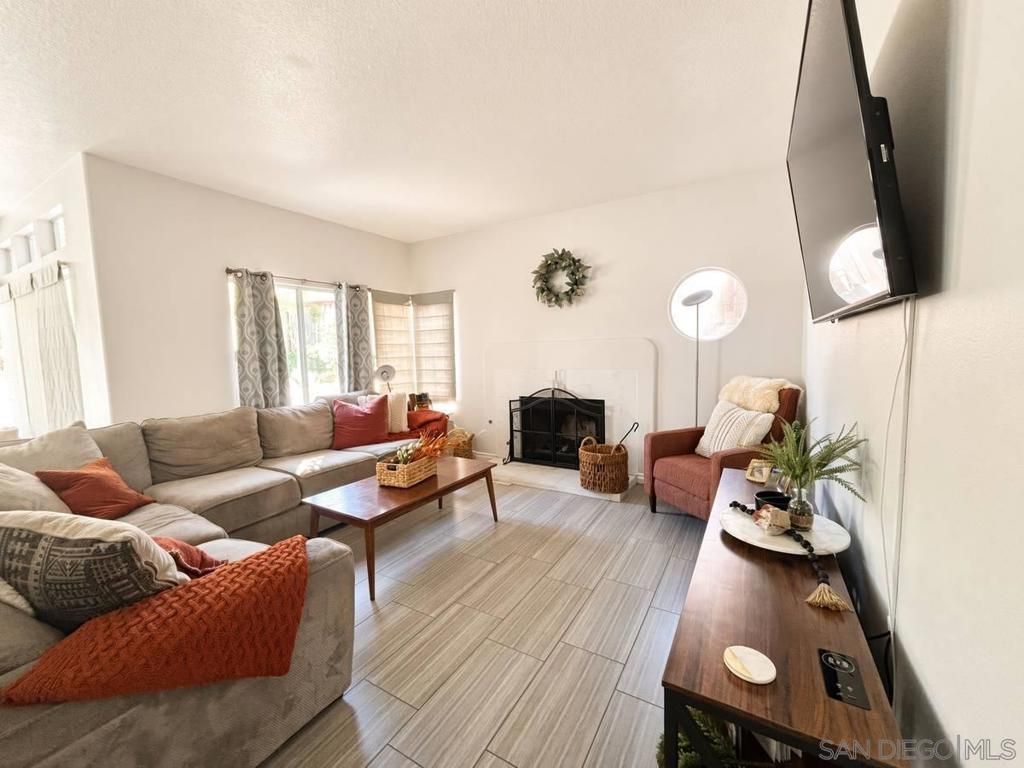 40043 Gibraltar, Murrieta, CA 92562 — photo 5