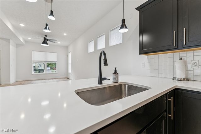 2244 E 100 th Street, Cleveland, OH 44106