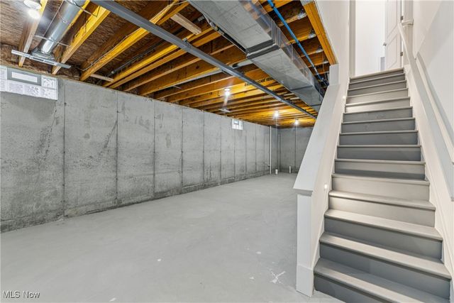 2244 E 100 th Street, Cleveland, OH 44106