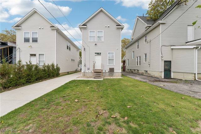 2244 E 100 th Street, Cleveland, OH 44106