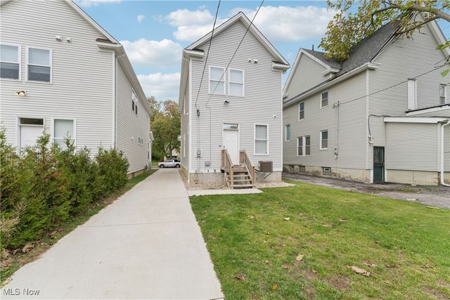 2244 E 100 th Street, Cleveland, OH 44106