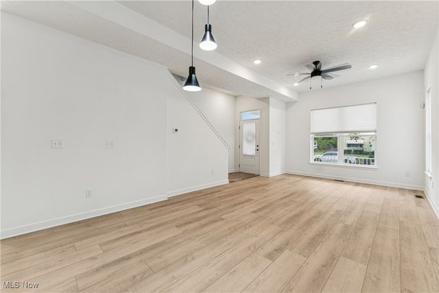 2244 E 100 th Street, Cleveland, OH 44106