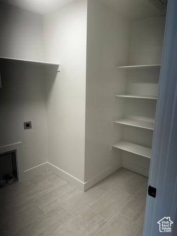 80 S MOONLIT RD, Mapleton, UT 84664