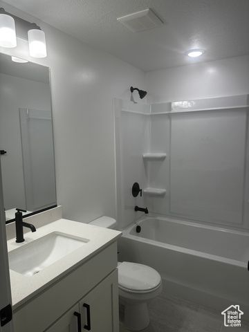 80 S MOONLIT RD, Mapleton, UT 84664