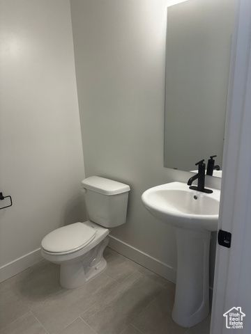 80 S MOONLIT RD, Mapleton, UT 84664